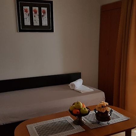 Tashevi Apartments Pomorie Buitenkant foto