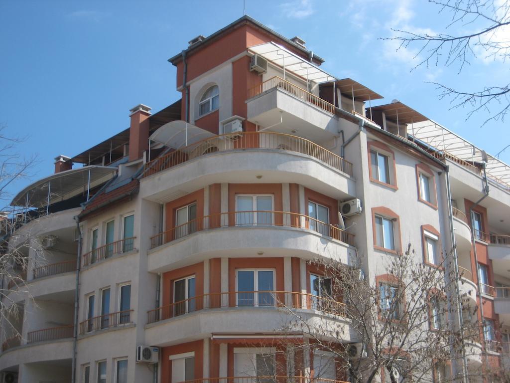 Tashevi Apartments Pomorie Buitenkant foto