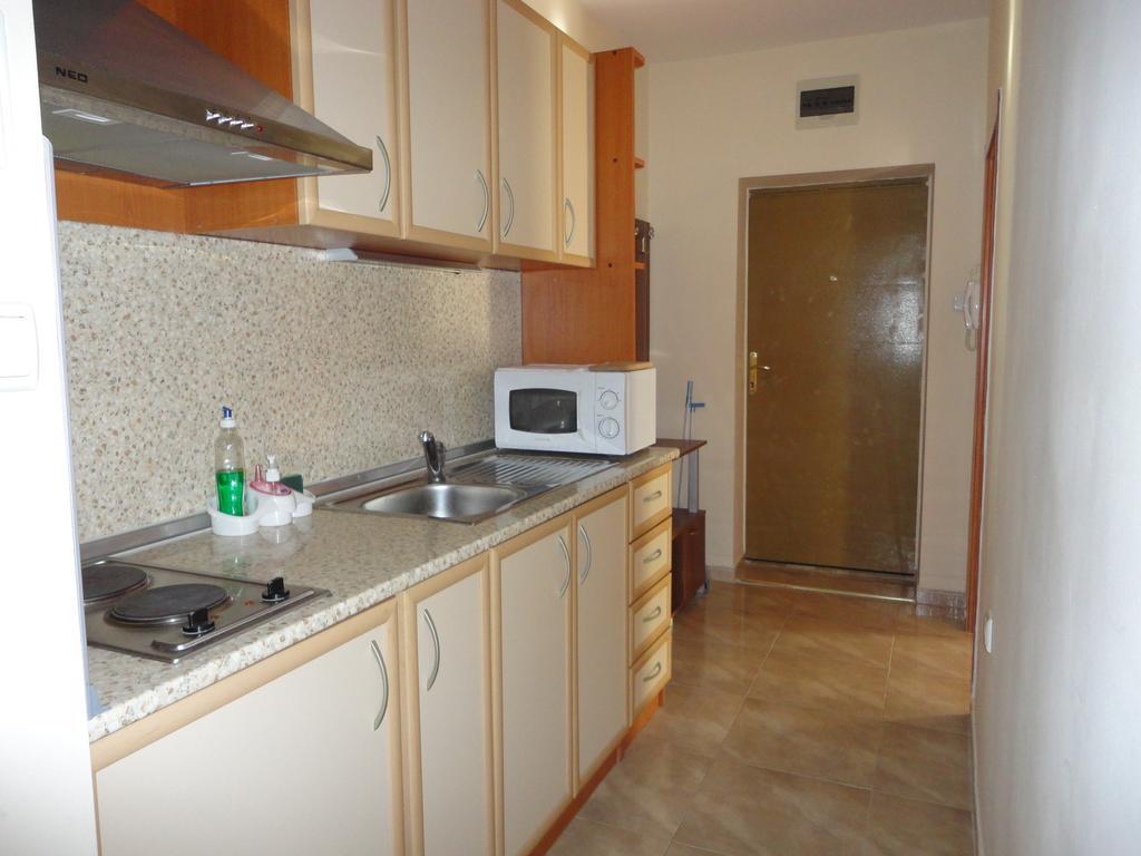 Tashevi Apartments Pomorie Buitenkant foto