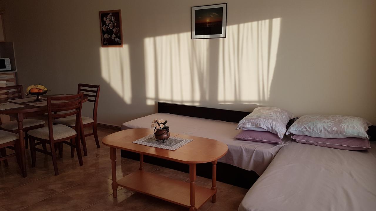 Tashevi Apartments Pomorie Kamer foto
