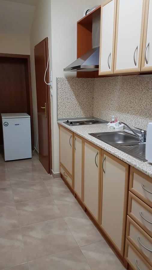 Tashevi Apartments Pomorie Buitenkant foto