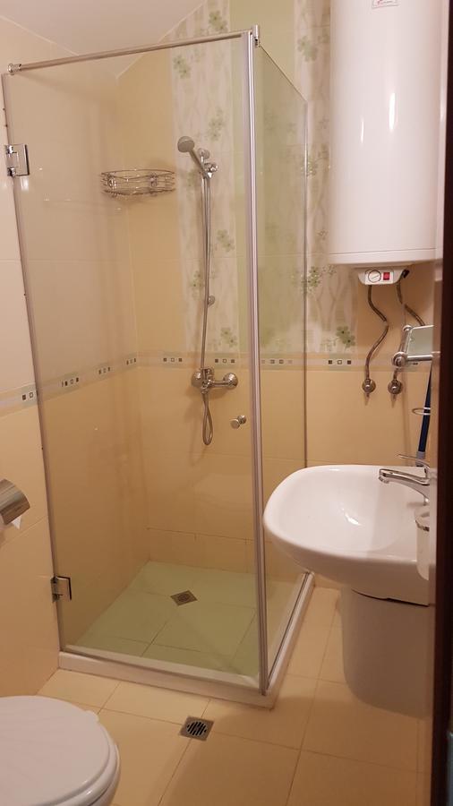 Tashevi Apartments Pomorie Buitenkant foto